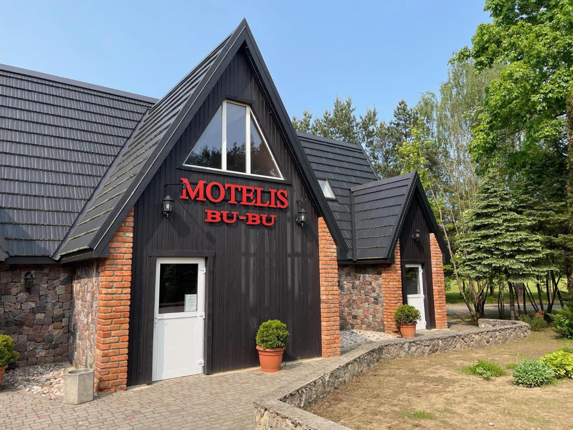 Motelis Bu-Bu Pļaviņas Екстериор снимка